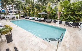 Hotel Croydon Miami Beach Fl
